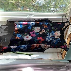 medium flowered top